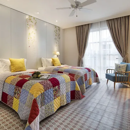 Maison De Camille Boutique Hotel-3